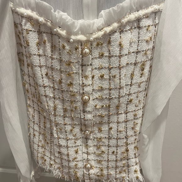 NWT Beautiful unique french style blouse - Picture 3 of 5